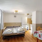 Casa Canton * 利维尼奥